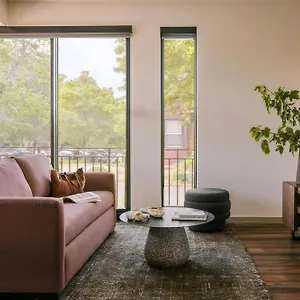 Aparthotel Sonder Skyline Apartments Lohi